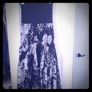 Dress or skirt with flowy lined bottom M